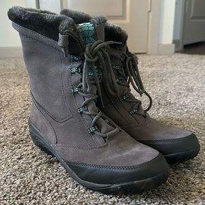 Cushe Allpine Cone Suede